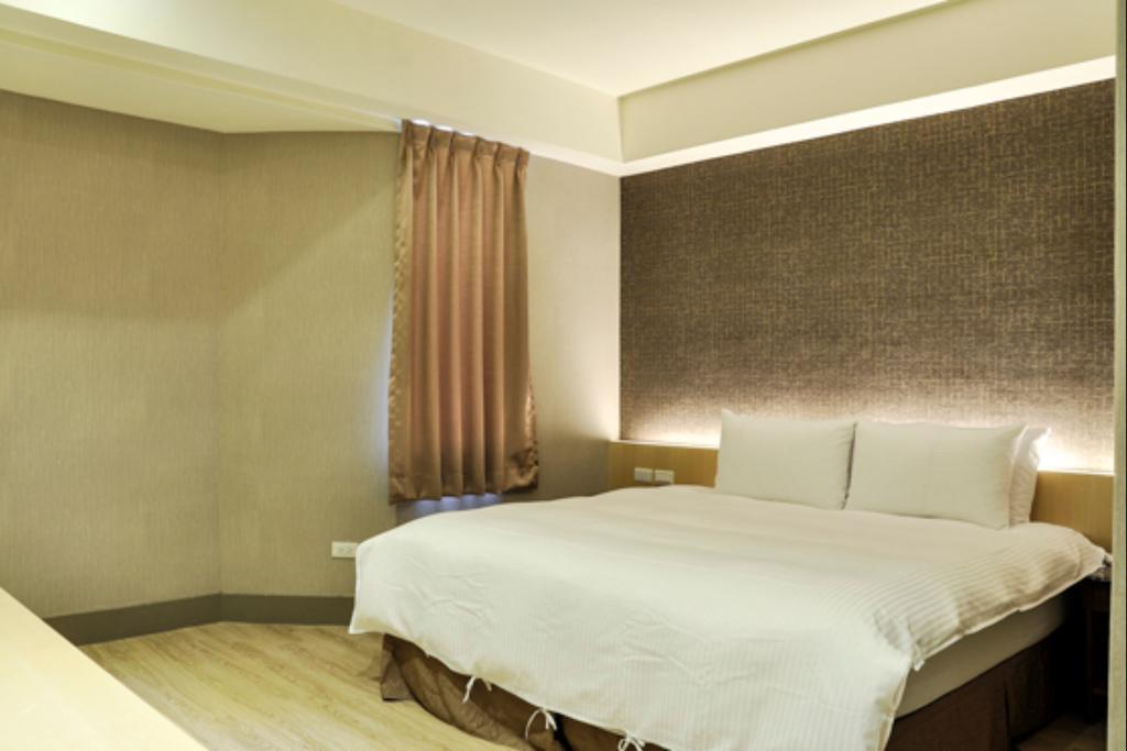 Simple Life Kaohsiung Hotel Exterior photo