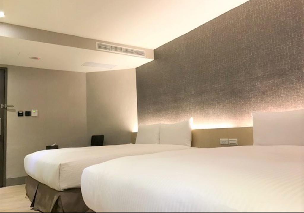 Simple Life Kaohsiung Hotel Exterior photo