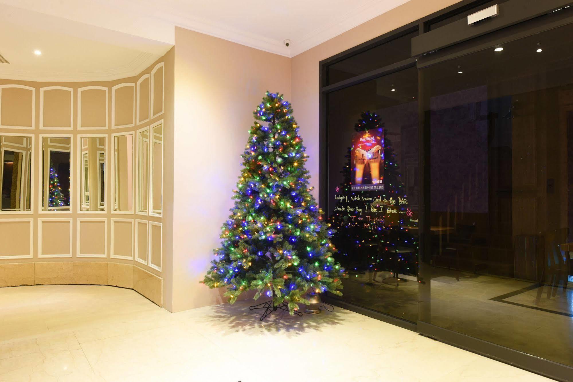 Simple Life Kaohsiung Hotel Exterior photo